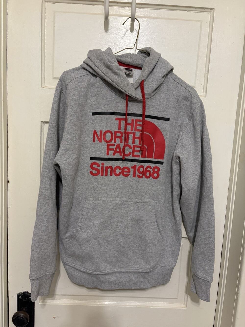 The North Face Mens L Gray Long Sleeve Drawstring Pockets Pullover Hoodie